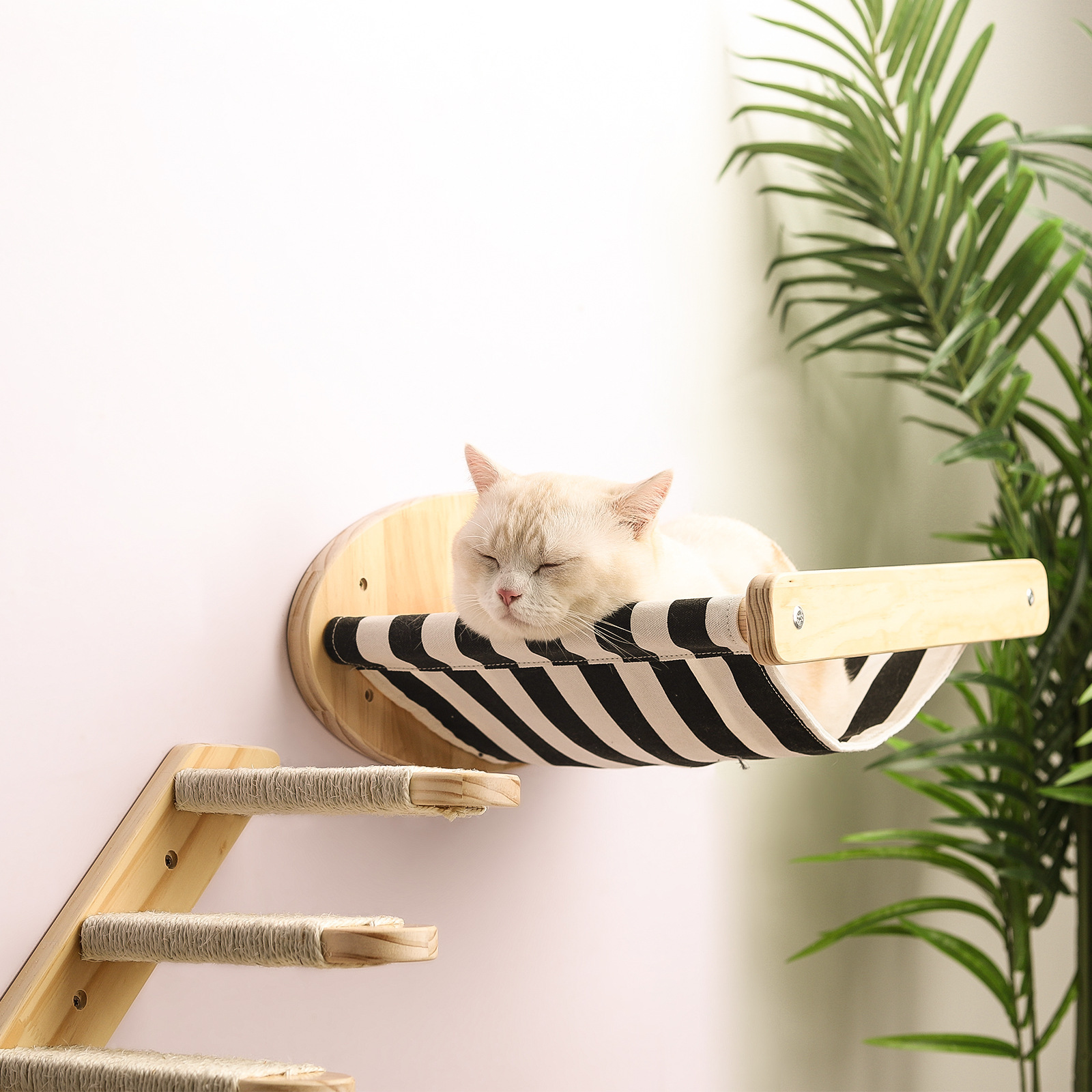 03adb9d5-5e04-4282-8884-9cf5ef71e208.jpg Wall Type Solid Wood Sisal Column Cat Scratching Board Toys - home decor